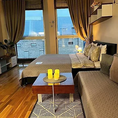 Apartment Charming Flat Next To Old Town And Harbor
