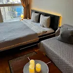Charming Flat Next To Old Town And Harbor