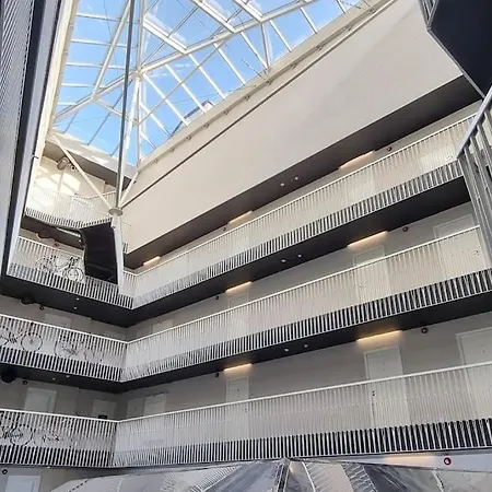 Charming Flat Next To Old Town And Harbor *