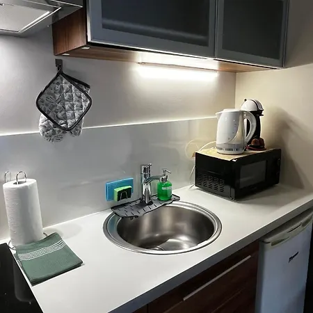 Charming Flat Next To Old Town And Harbor アパート *